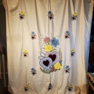 Vtg Bed Topper Applique Velvet Hearts Embroidered Flower 88"x98 3/8" 1 Sham